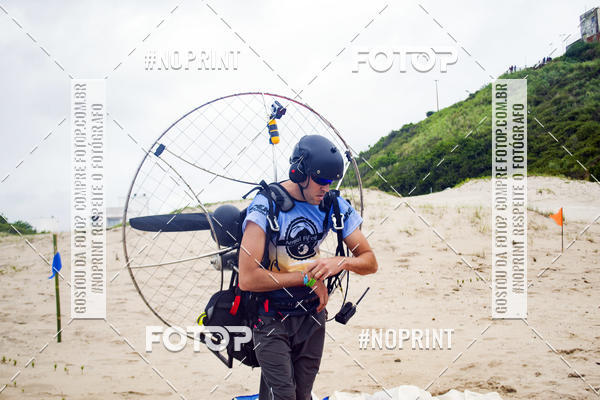 Buy your photos of the eventSelecioneo album 