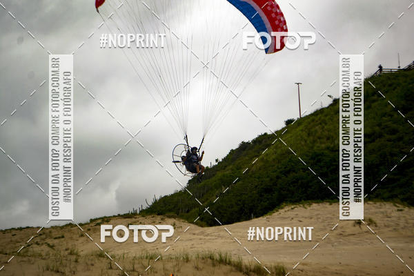 Buy your photos of the eventSelecioneo album 