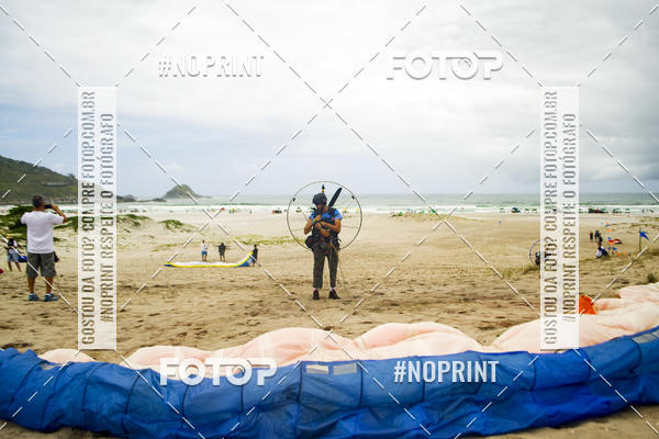 Buy your photos of the eventSelecioneo album 