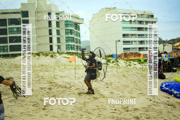 Buy your photos of the eventSelecioneo album 