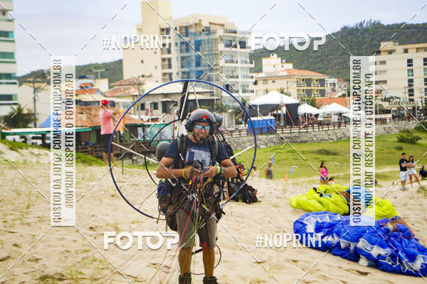 Buy your photos of the eventSelecioneo album 