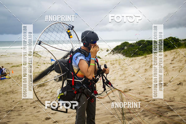 Buy your photos of the eventSelecioneo album 