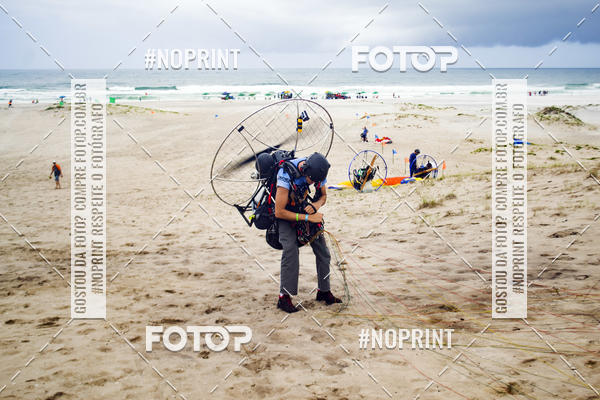 Buy your photos of the eventSelecioneo album 