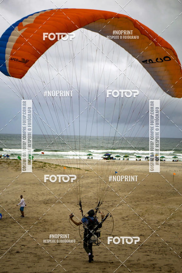 Buy your photos of the eventSelecioneo album 