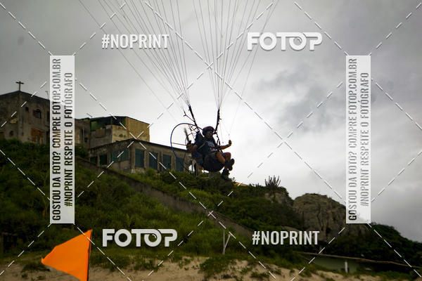 Buy your photos of the eventSelecioneo album 