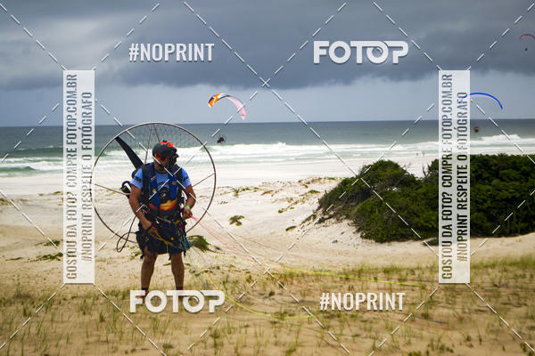 Buy your photos of the eventSelecioneo album 