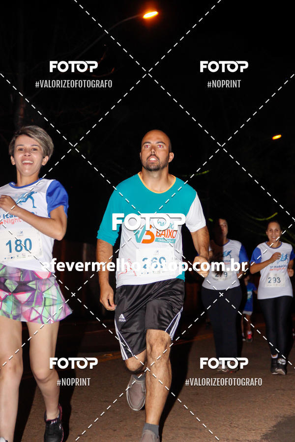 Buy your photos of the eventItabirito Night Run on Fotop