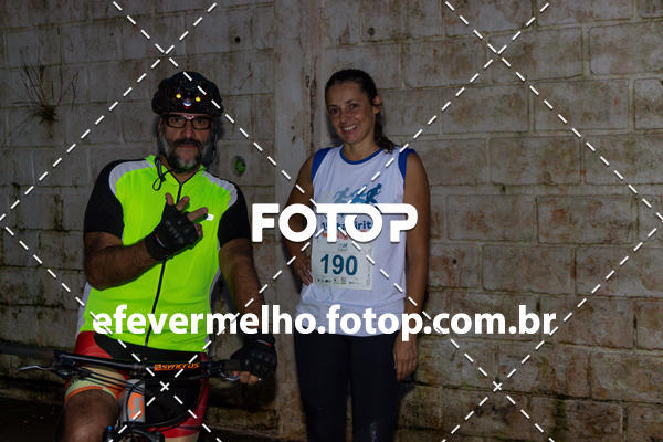 Buy your photos of the eventItabirito Night Run on Fotop