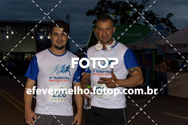 Buy your photos of the eventItabirito Night Run on Fotop