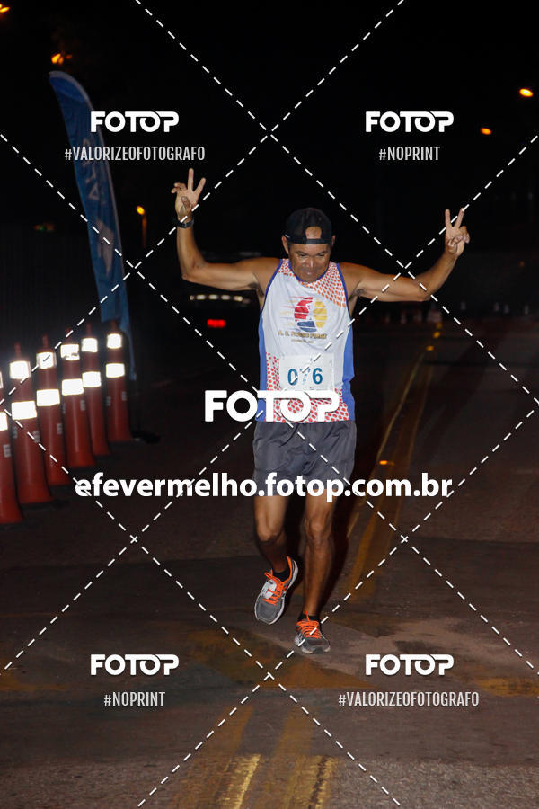 Buy your photos of the eventItabirito Night Run on Fotop