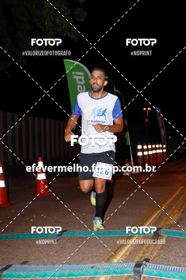 Buy your photos of the eventItabirito Night Run on Fotop