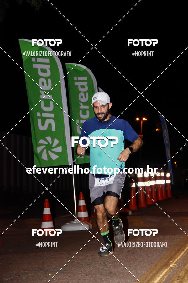 Buy your photos of the eventItabirito Night Run on Fotop