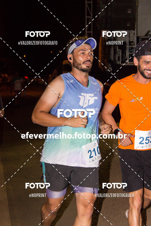 Buy your photos of the eventItabirito Night Run on Fotop