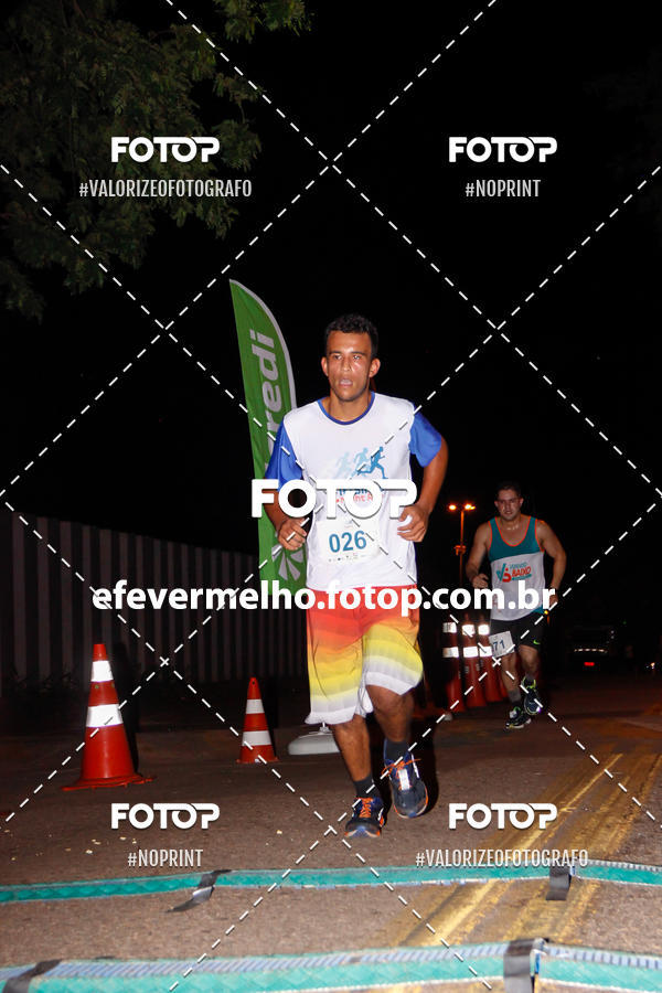Buy your photos of the eventItabirito Night Run on Fotop