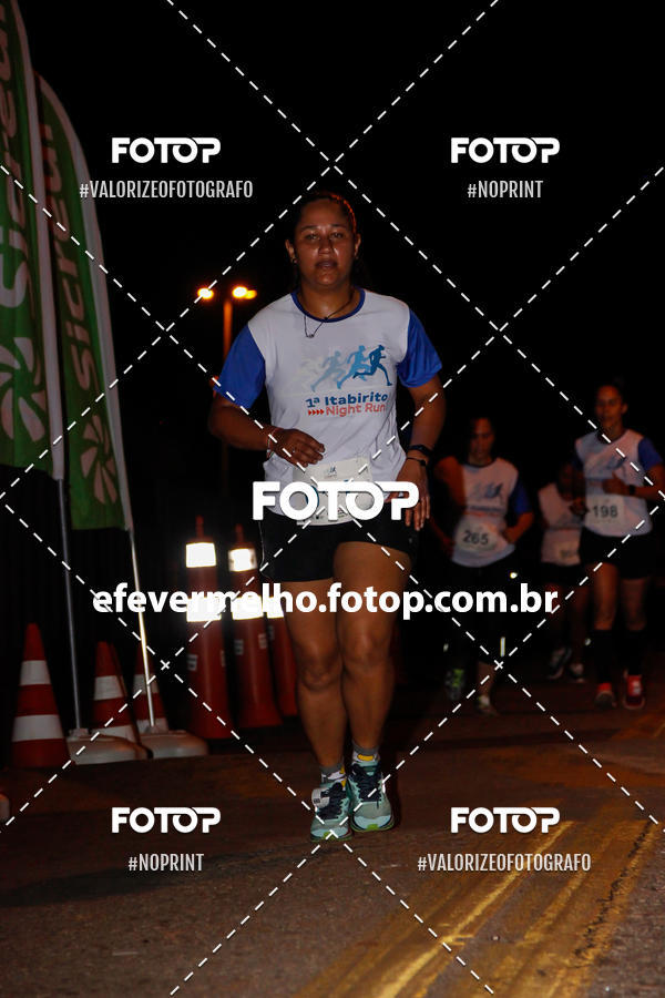 Buy your photos of the eventItabirito Night Run on Fotop