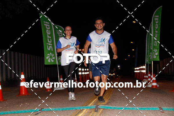 Buy your photos of the eventItabirito Night Run on Fotop