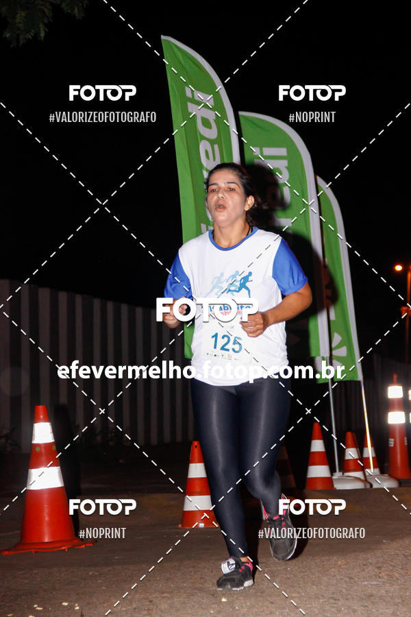 Buy your photos of the eventItabirito Night Run on Fotop