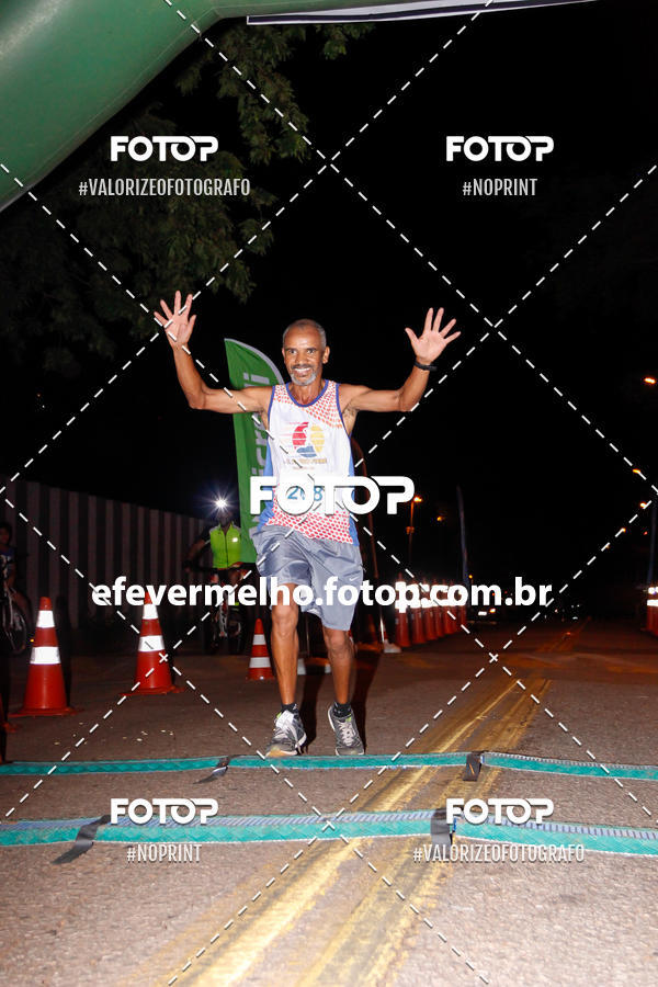 Buy your photos of the eventItabirito Night Run on Fotop