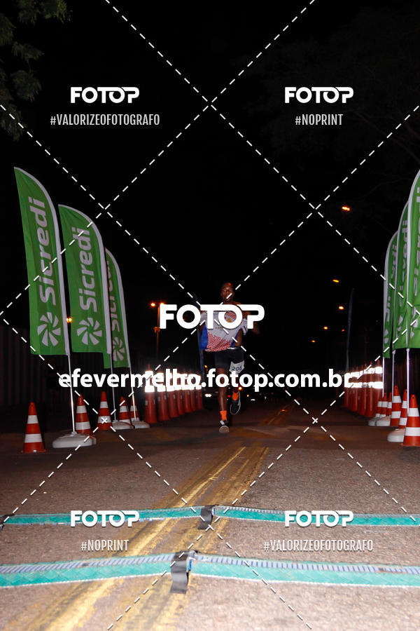 Buy your photos of the eventItabirito Night Run on Fotop
