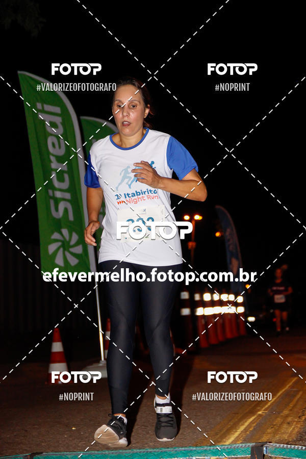 Buy your photos of the eventItabirito Night Run on Fotop