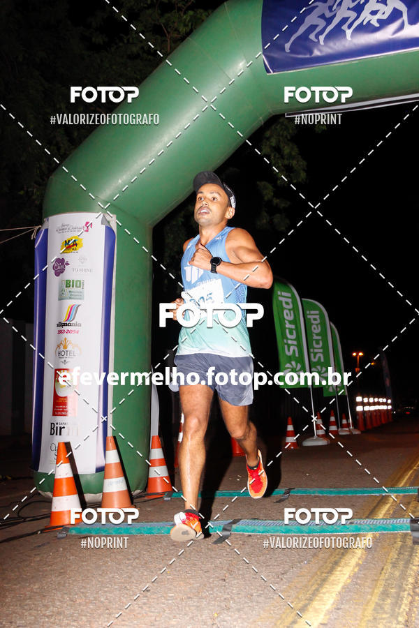 Buy your photos of the eventItabirito Night Run on Fotop