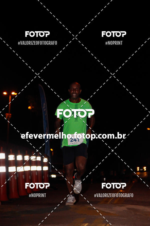 Buy your photos of the eventItabirito Night Run on Fotop