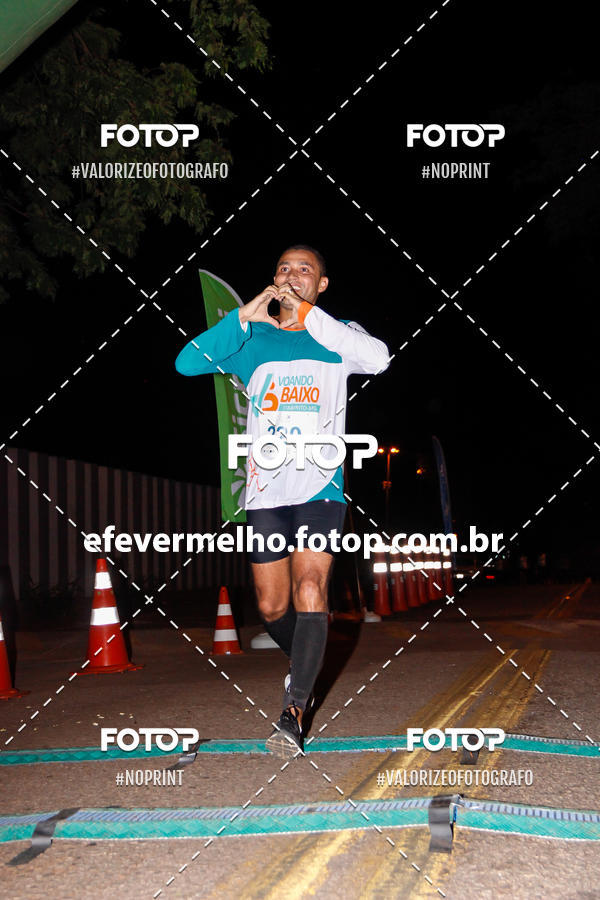 Buy your photos of the eventItabirito Night Run on Fotop