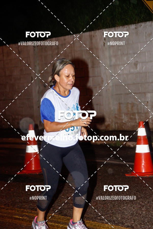 Buy your photos of the eventItabirito Night Run on Fotop