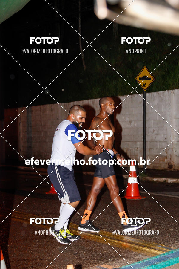 Buy your photos of the eventItabirito Night Run on Fotop