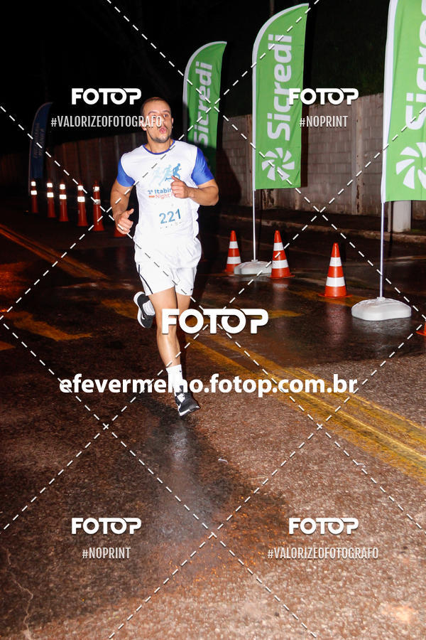 Buy your photos of the eventItabirito Night Run on Fotop