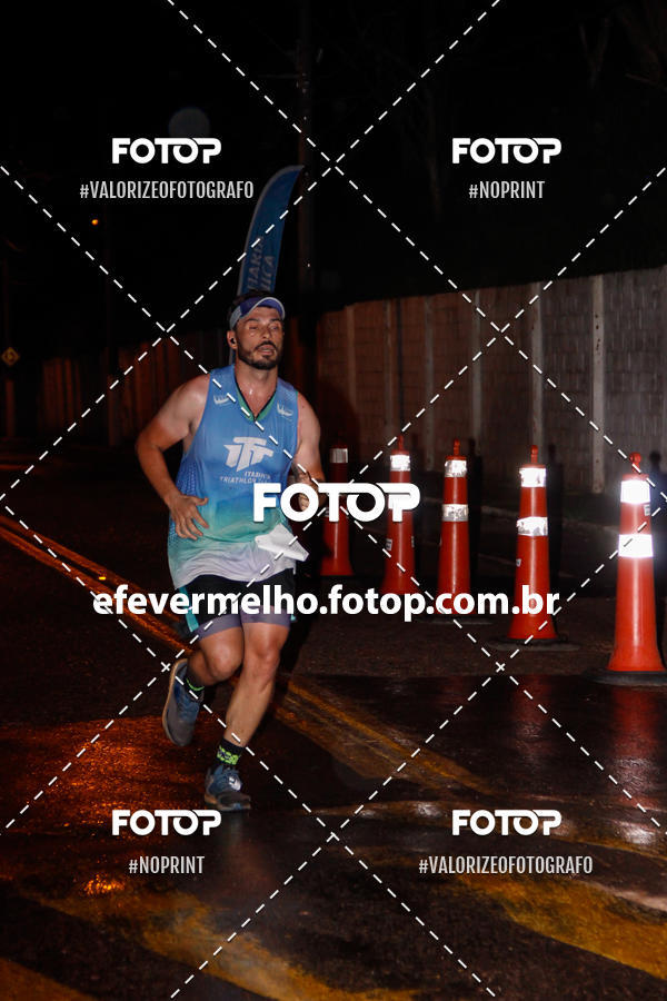 Buy your photos of the eventItabirito Night Run on Fotop