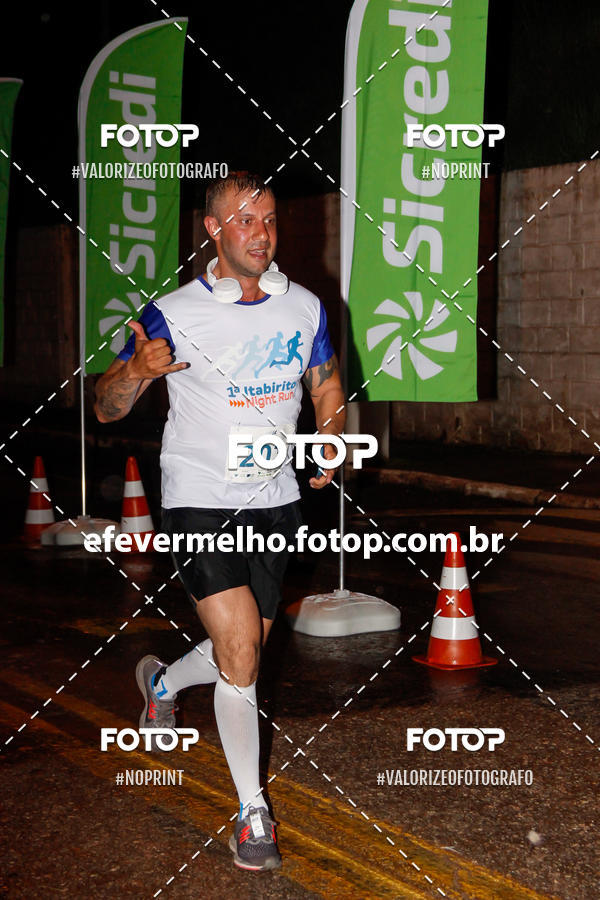 Buy your photos of the eventItabirito Night Run on Fotop