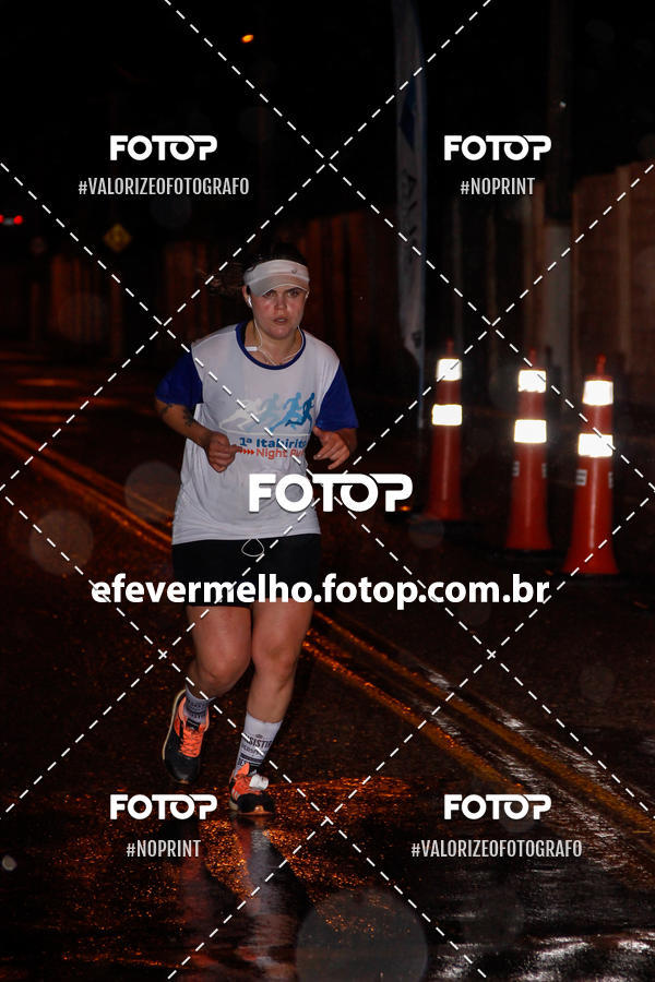 Buy your photos of the eventItabirito Night Run on Fotop