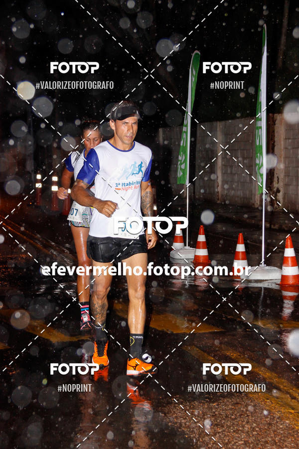 Buy your photos of the eventItabirito Night Run on Fotop