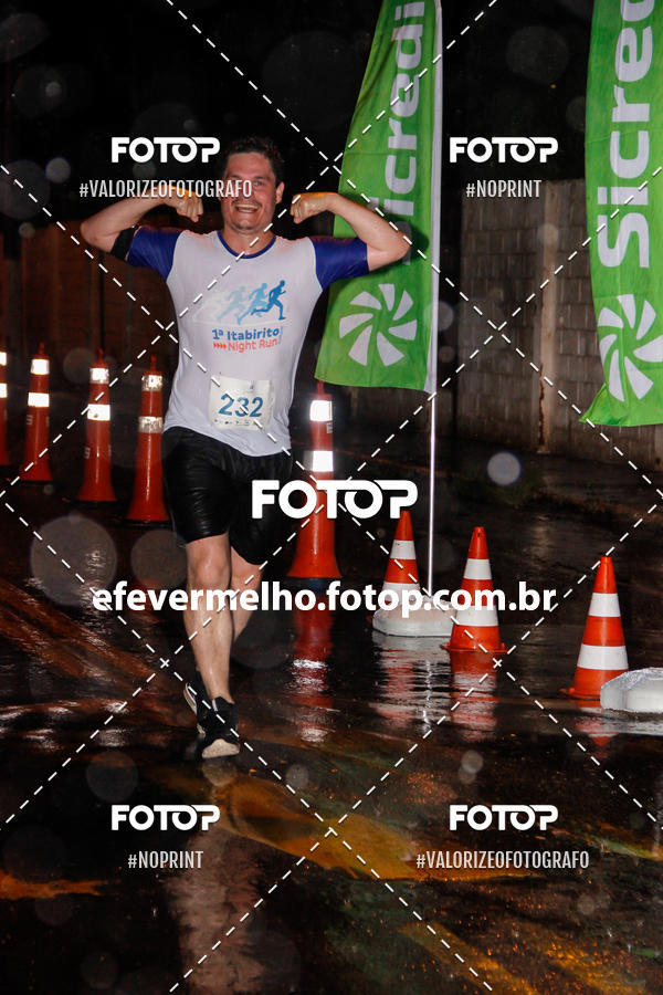 Buy your photos of the eventItabirito Night Run on Fotop