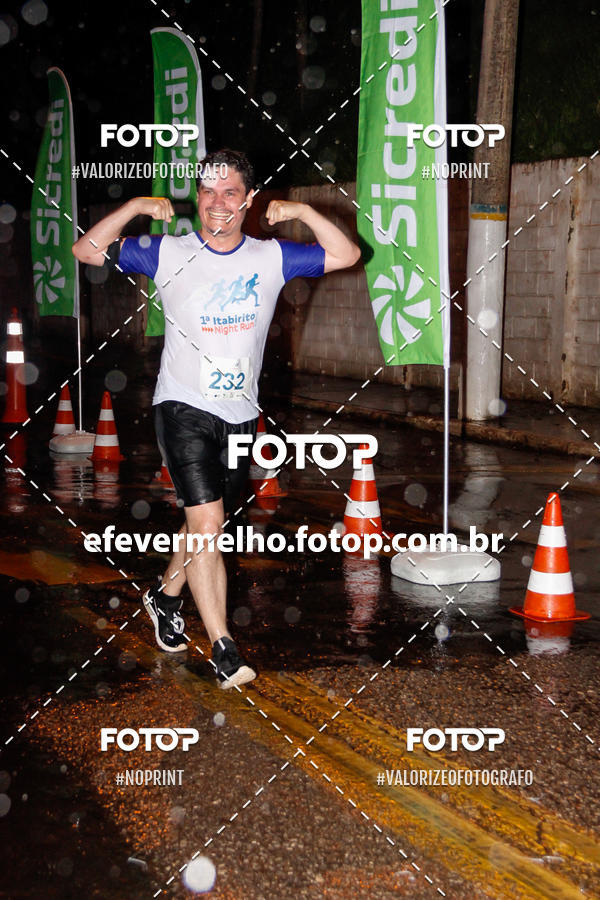 Buy your photos of the eventItabirito Night Run on Fotop