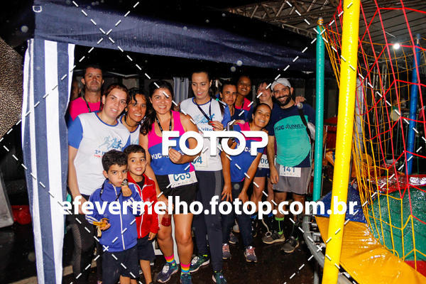 Buy your photos of the eventItabirito Night Run on Fotop