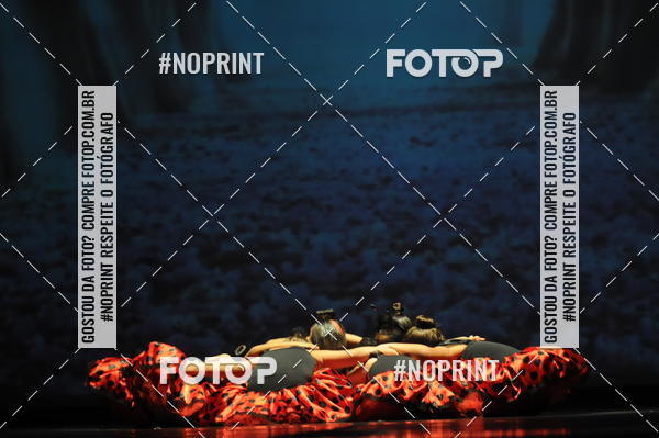 Buy your photos of the eventJardim Secreto - Espetaculo de Dana on Fotop