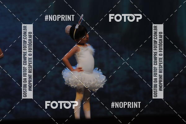 Buy your photos of the eventJardim Secreto - Espetaculo de Dana on Fotop