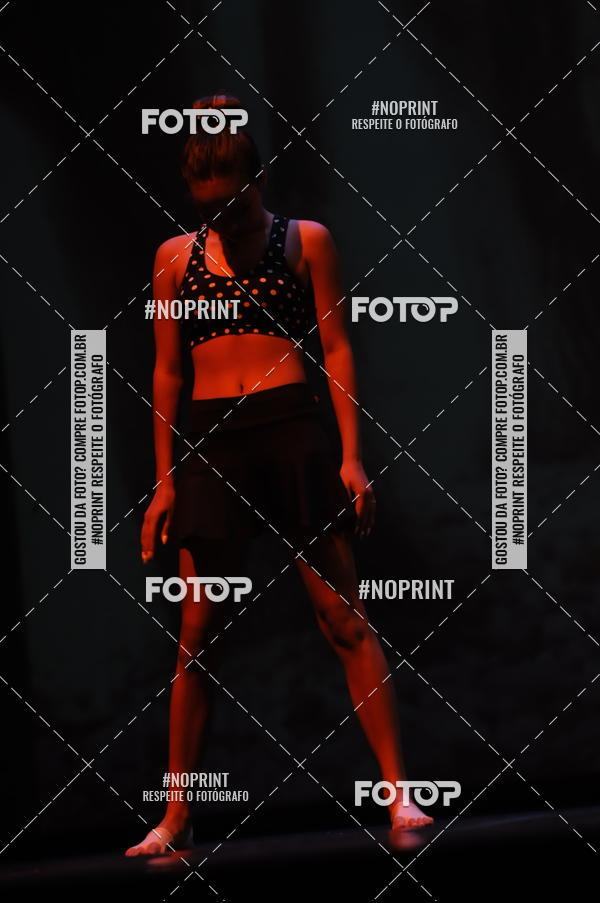 Buy your photos of the eventJardim Secreto - Espetaculo de Dana on Fotop