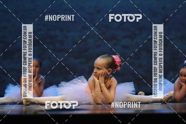 Buy your photos of the eventJardim Secreto - Espetaculo de Dana on Fotop