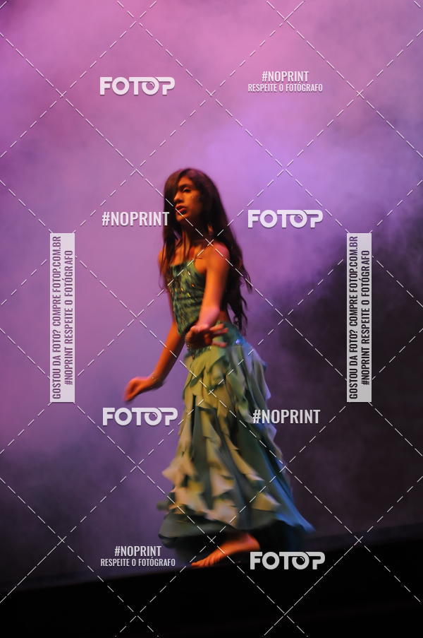 Buy your photos of the eventJardim Secreto - Espetaculo de Dana on Fotop