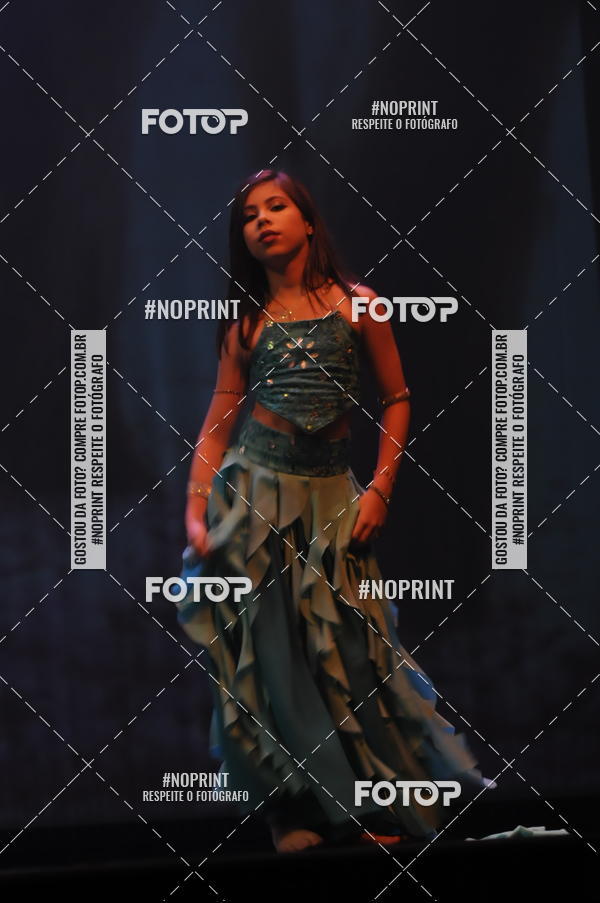 Buy your photos of the eventJardim Secreto - Espetaculo de Dana on Fotop