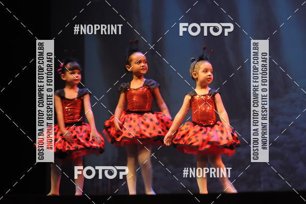 Buy your photos of the eventJardim Secreto - Espetaculo de Dana on Fotop
