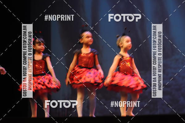 Buy your photos of the eventJardim Secreto - Espetaculo de Dana on Fotop