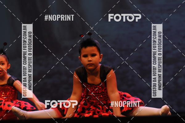 Buy your photos of the eventJardim Secreto - Espetaculo de Dana on Fotop