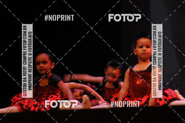 Buy your photos of the eventJardim Secreto - Espetaculo de Dana on Fotop