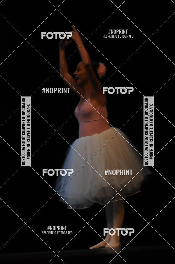 Buy your photos of the eventJardim Secreto - Espetaculo de Dana on Fotop