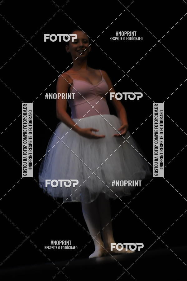 Buy your photos of the eventJardim Secreto - Espetaculo de Dana on Fotop