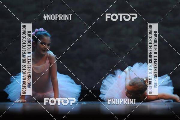 Buy your photos of the eventJardim Secreto - Espetaculo de Dana on Fotop